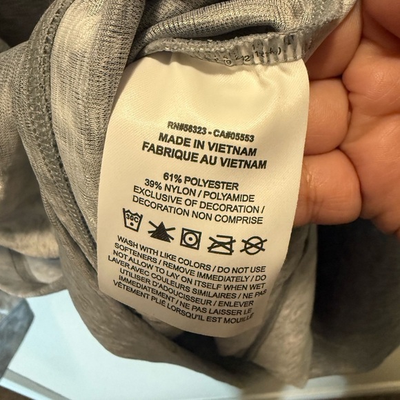 NIKE Womens size XL Dri-Fit Icon Clash Hoodie Cloud Grey Tie Dye Workout Outdoor - Picture 6 of 8